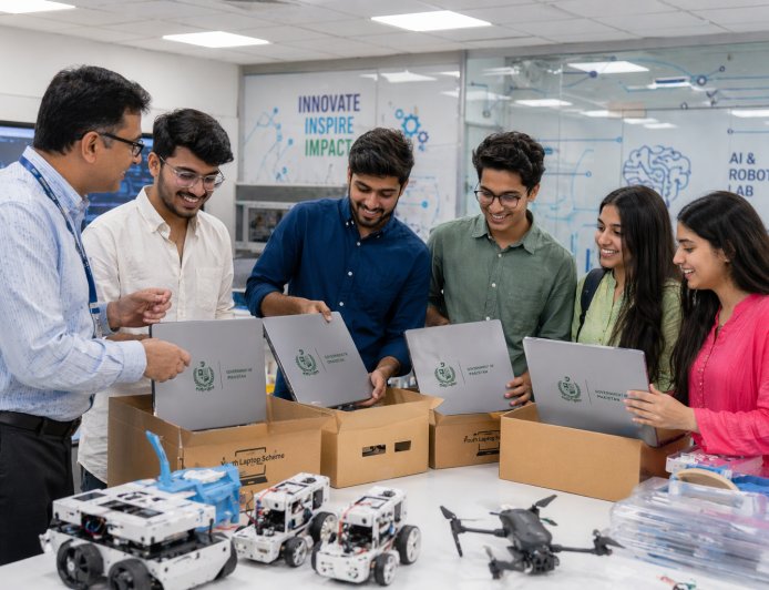 PM Youth Laptop Scheme 2026: Eligibility & Online Application Process